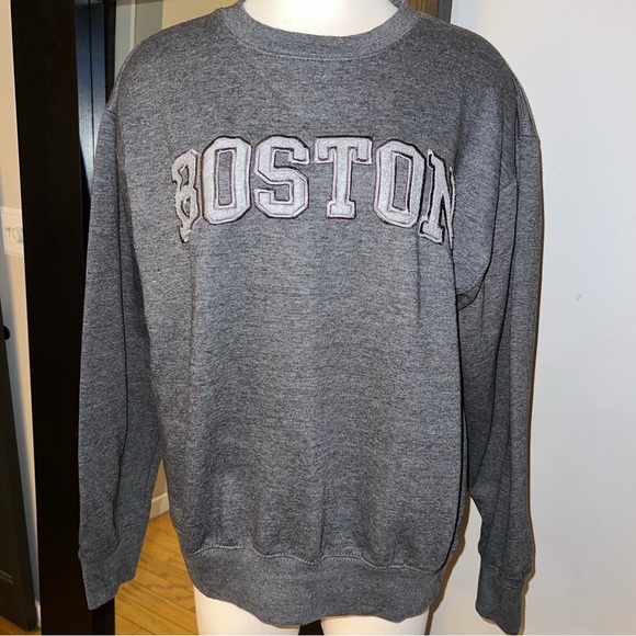 New York Popular Grey “BOSTON” Sweatshirt - Large - Picture 1 of 7